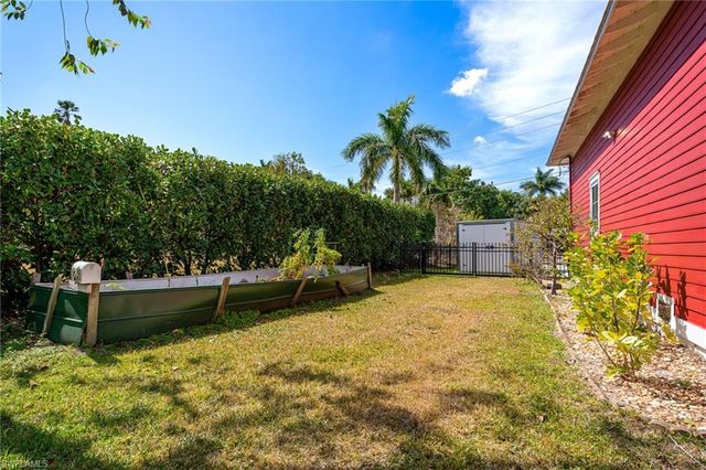 1525 Palm AVE, Fort Myers, FL 33916