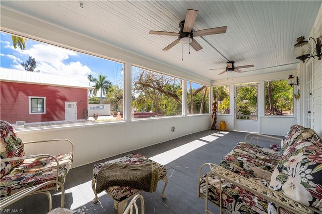 1525 Palm AVE, Fort Myers, FL 33916