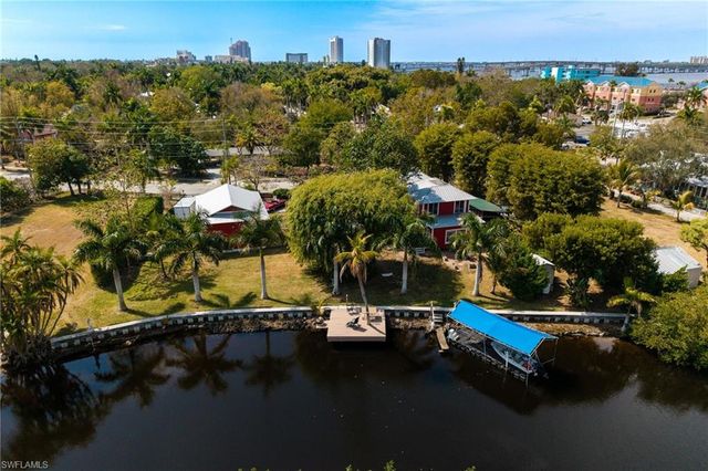 1525 Palm AVE, Fort Myers, FL 33916