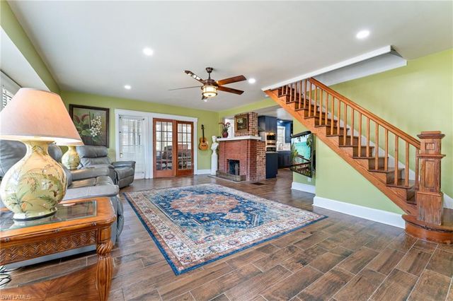 1525 Palm AVE, Fort Myers, FL 33916