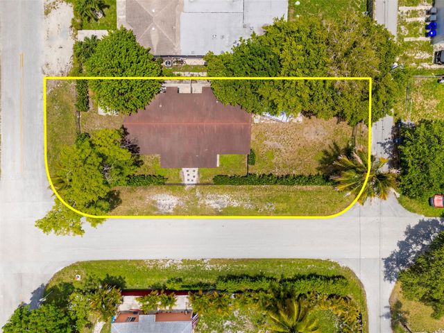 1923 N 23rd Avenue, Hollywood, FL 33020