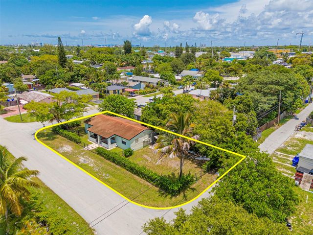 1923 N 23rd Avenue, Hollywood, FL 33020