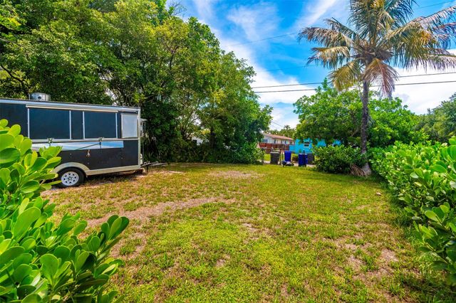 1923 N 23rd Avenue, Hollywood, FL 33020