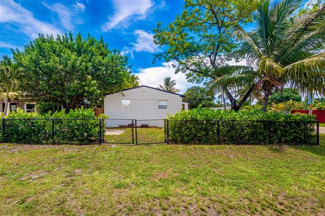 1923 N 23rd Avenue, Hollywood, FL 33020