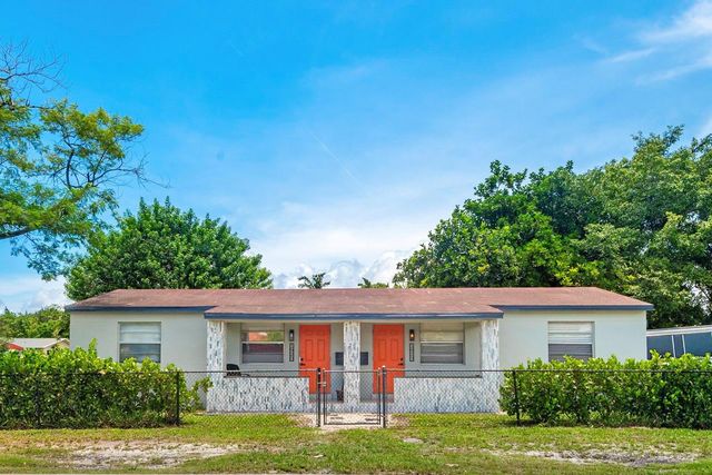 1923 N 23rd Avenue, Hollywood, FL 33020