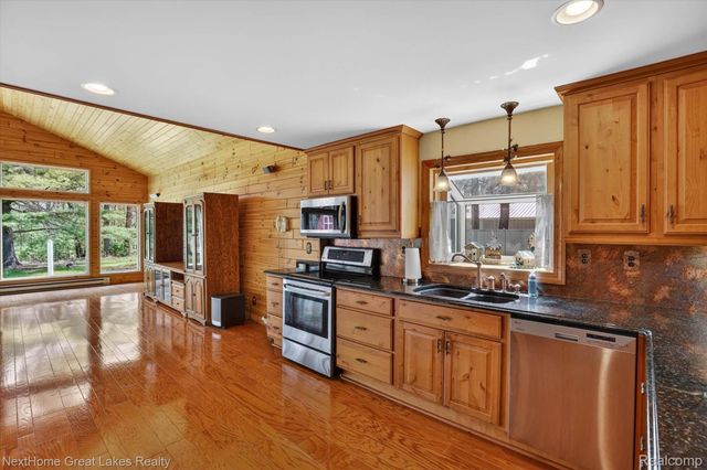 1378 N National City Road, Grant Township, MI 48748