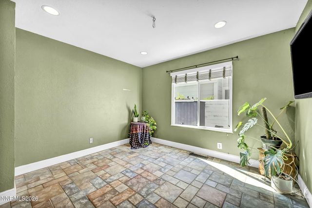 857 Lighthouse Court, Reno, NV 89511
