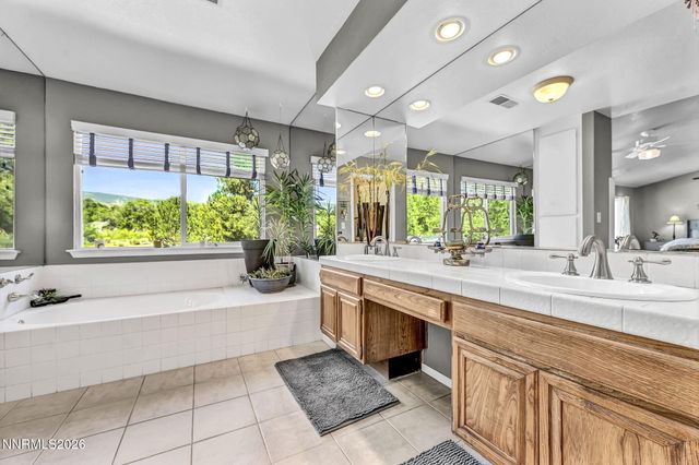 857 Lighthouse Court, Reno, NV 89511