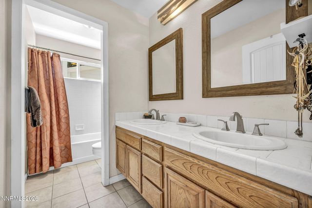 857 Lighthouse Court, Reno, NV 89511