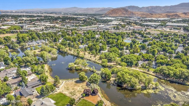 857 Lighthouse Court, Reno, NV 89511