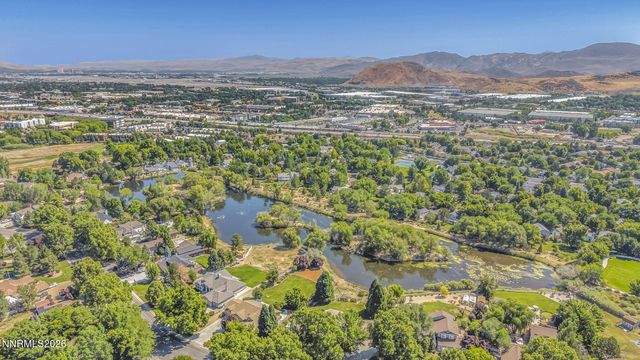 857 Lighthouse Court, Reno, NV 89511