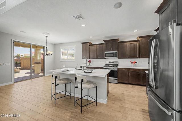 40817 W RIO GRANDE Drive W, Maricopa, AZ 85138