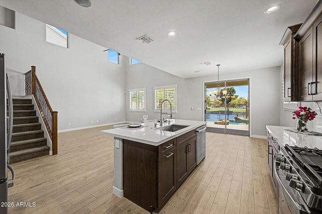 40817 W RIO GRANDE Drive W, Maricopa, AZ 85138