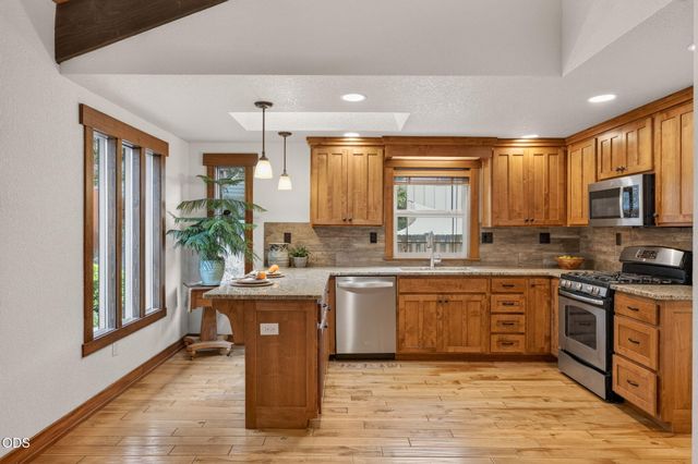 62968 Fresca Street, Bend, OR 97703