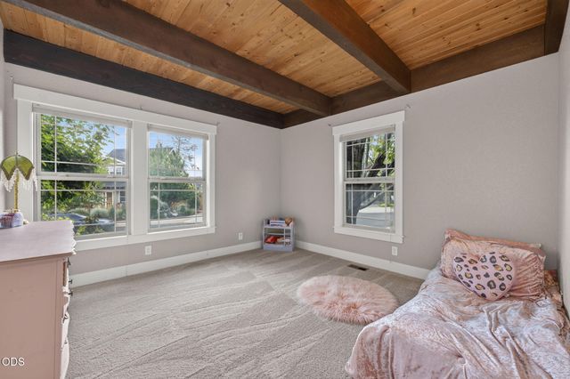 62968 Fresca Street, Bend, OR 97703