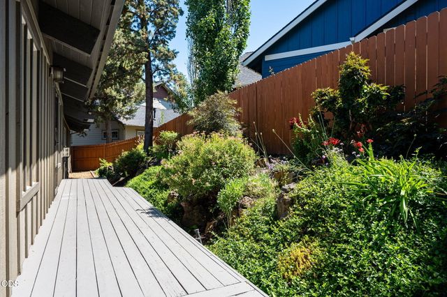 62968 Fresca Street, Bend, OR 97703