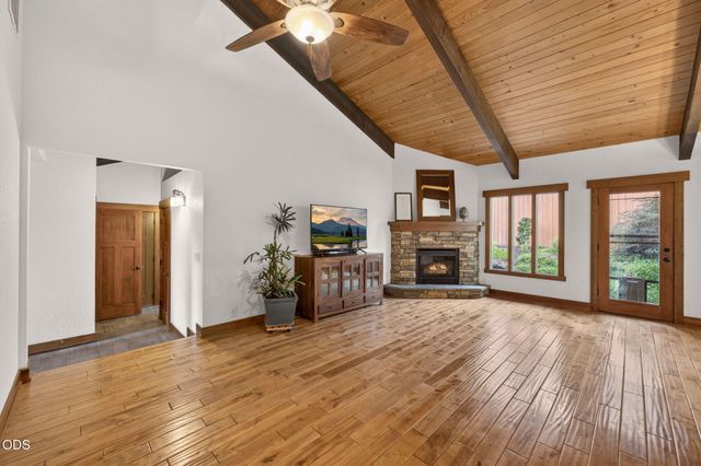 62968 Fresca Street, Bend, OR 97703