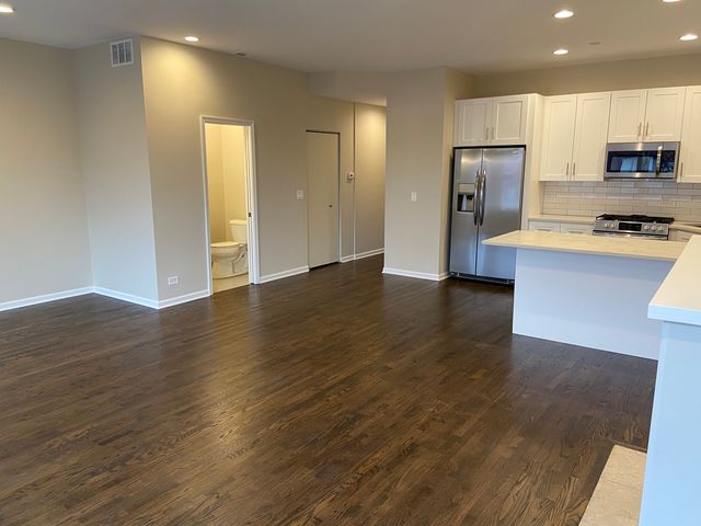 1837 W North Avenue 3, Chicago, IL 60622