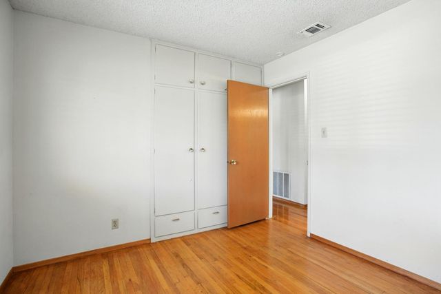 8501 Cliffwood Way, Sacramento, CA 95826