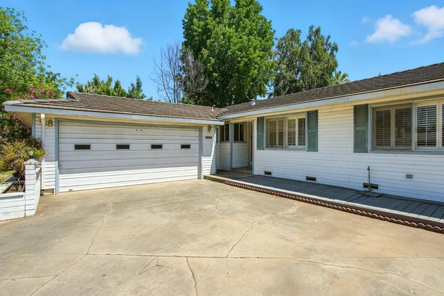 8501 Cliffwood Way, Sacramento, CA 95826