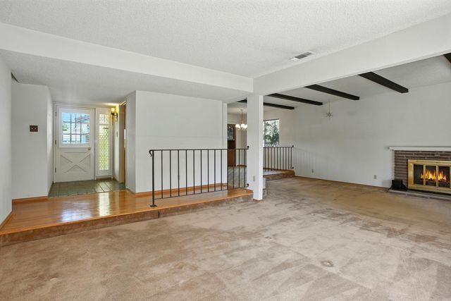 8501 Cliffwood Way, Sacramento, CA 95826