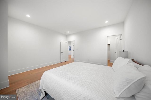 2100 S NELSON ST, Arlington, VA 22204