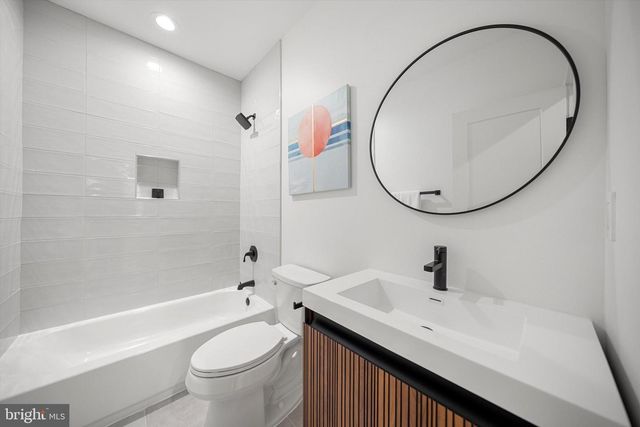 2100 S NELSON ST, Arlington, VA 22204