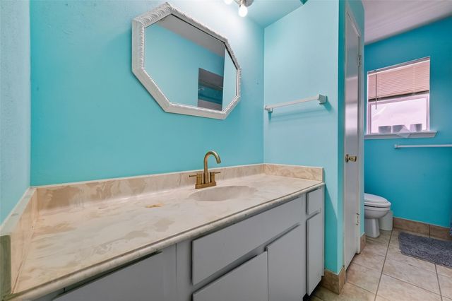 3834 Willow Springs Lane, Houston, TX 77080