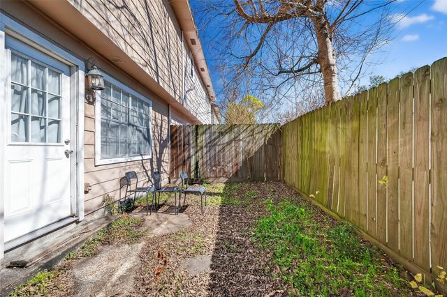 3834 Willow Springs Lane, Houston, TX 77080