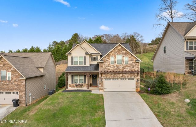 1230 Peake Lane, Knoxville, TN 37922