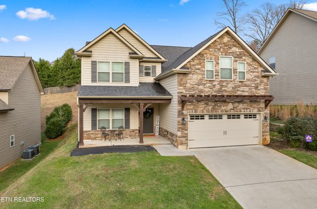 1230 Peake Lane, Knoxville, TN 37922