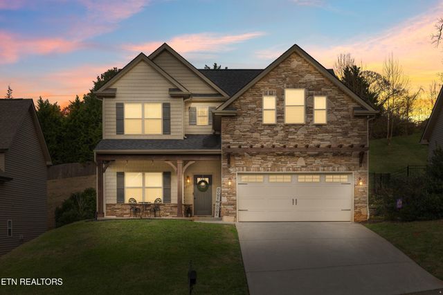 1230 Peake Lane, Knoxville, TN 37922