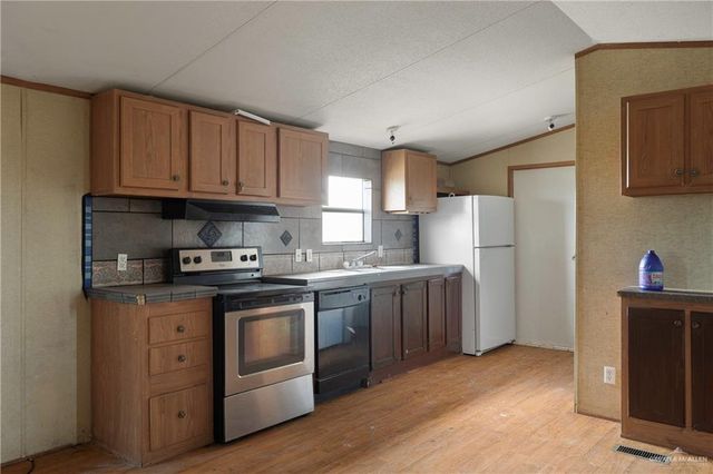 11120 N Mile 21 N, Edcouch, TX 78538