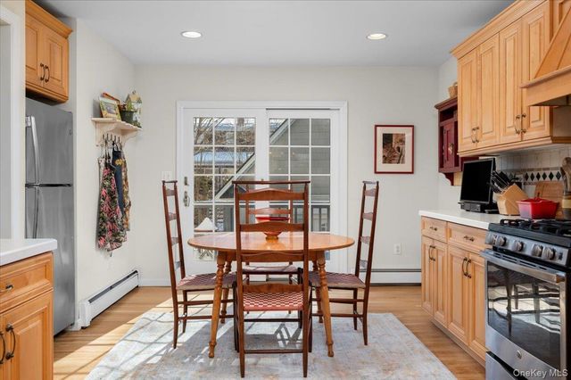 125 Travers Avenue, Mamaroneck, NY 10543