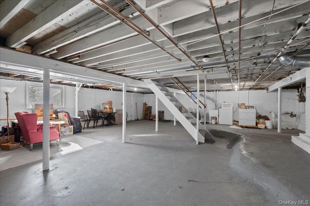 125 Travers Avenue, Mamaroneck, NY 10543