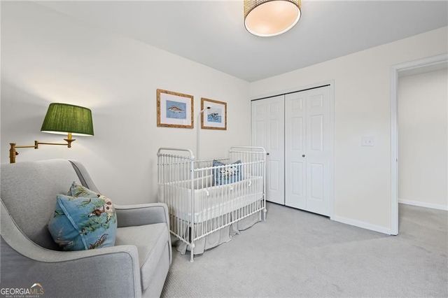 4 Queen Victoria Place NE, Atlanta, GA 30342