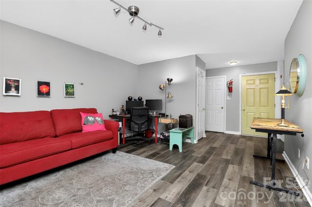 9232 Kings Canyon Drive, Charlotte, NC 28210