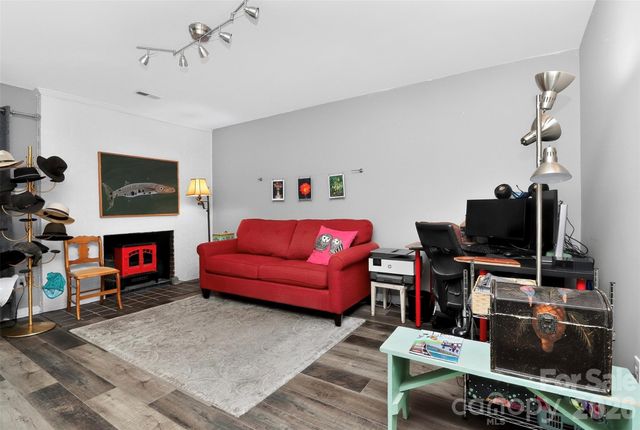 9232 Kings Canyon Drive, Charlotte, NC 28210