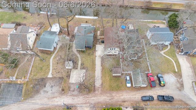 9473 Huron Street, Pinckney, MI 48169