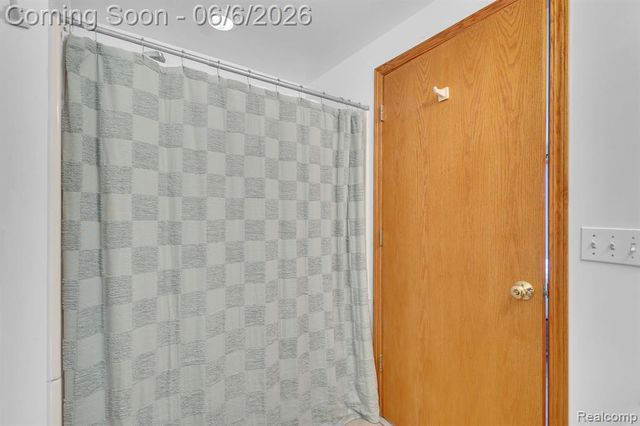 9473 Huron Street, Pinckney, MI 48169