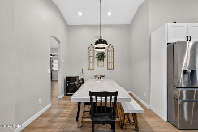 533 N JOSHUA TREE Lane, Gilbert, AZ 85234