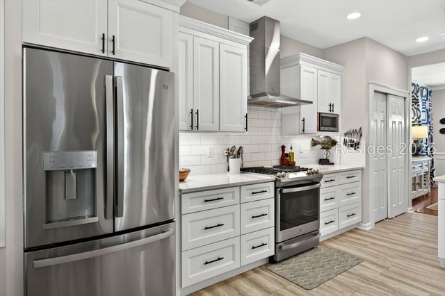 31 Timbercrest Cir, Hilton Head Island, SC 29926