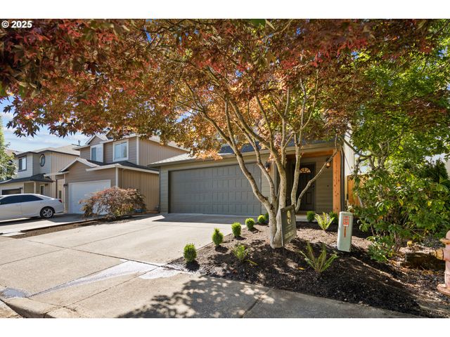 169 S 25TH Ave, Cornelius, OR 97113