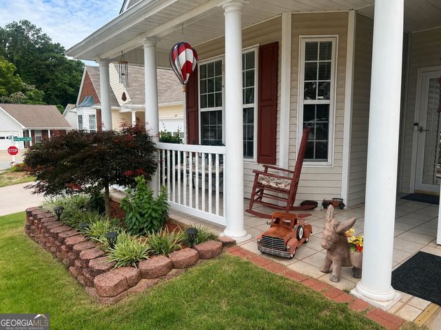 611 Wild Rose Court, Mcdonough, GA 30253