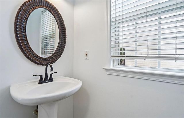 5157 Wellisford Court NW, Suwanee, GA 30024