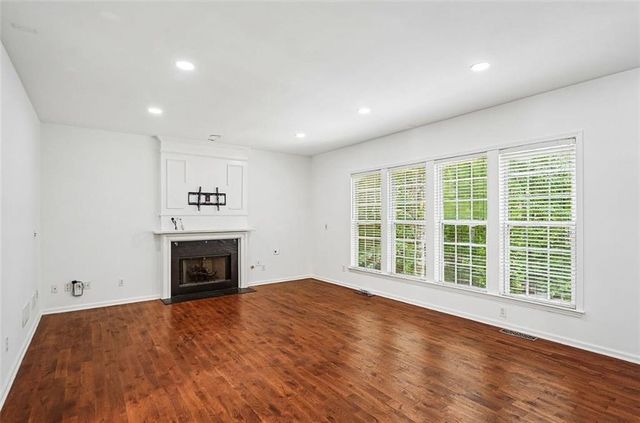 5157 Wellisford Court NW, Suwanee, GA 30024