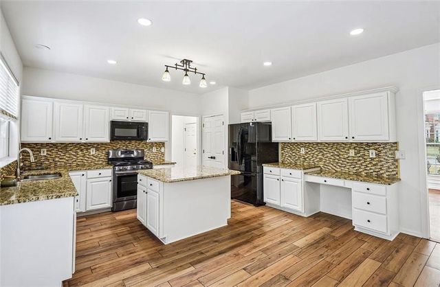 5157 Wellisford Court NW, Suwanee, GA 30024