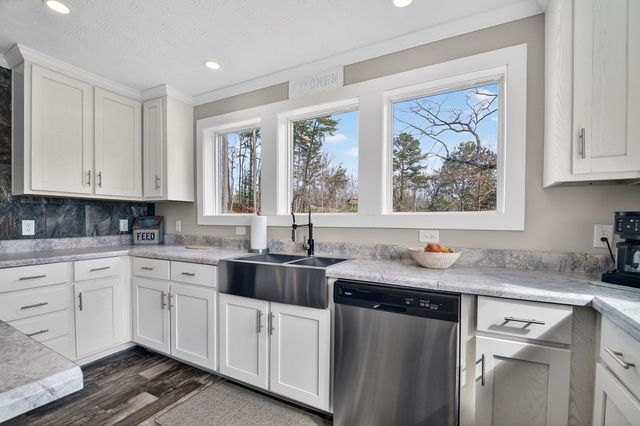 190 Burgess Road, Ellijay, GA 30540