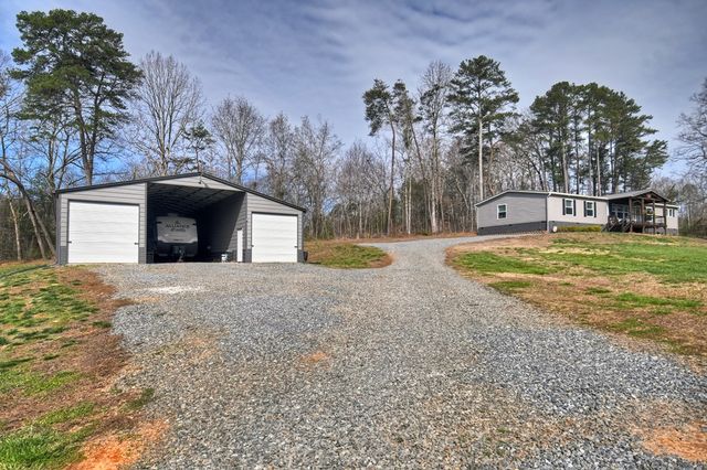 190 Burgess Road, Ellijay, GA 30540
