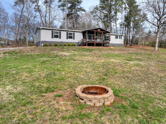 190 Burgess Road, Ellijay, GA 30540